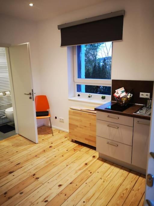 Kinderklinik, 600M Zum Bahnhof 2B Siegen Ngoại thất bức ảnh
